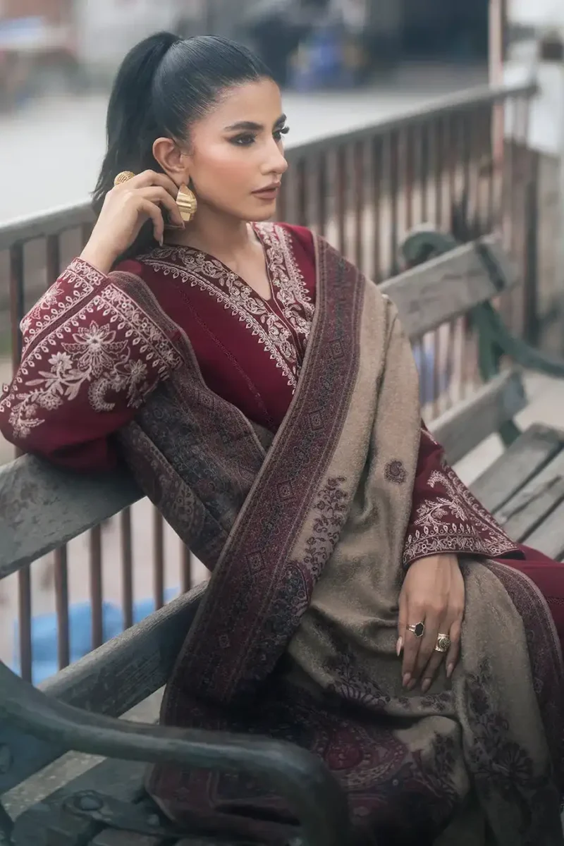 Sapphire sale 70-off unstitched 3 piece luxury lawn design